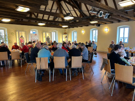 Politisch interessierte Bürgerinnen und Bürger II